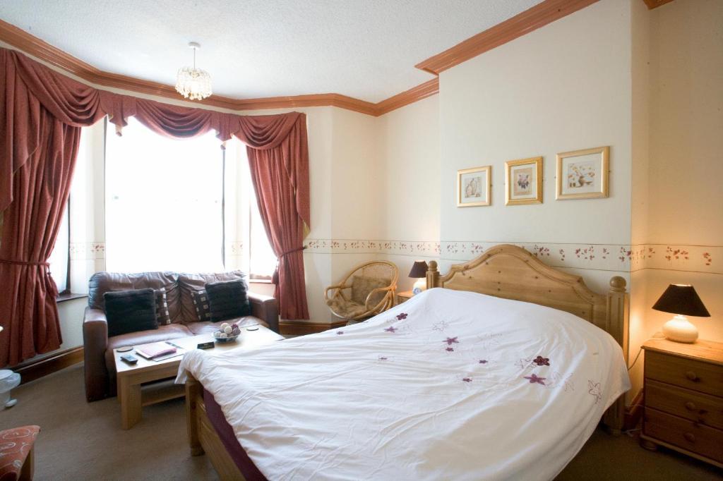 Jadellas Guest House Scarborough Room photo